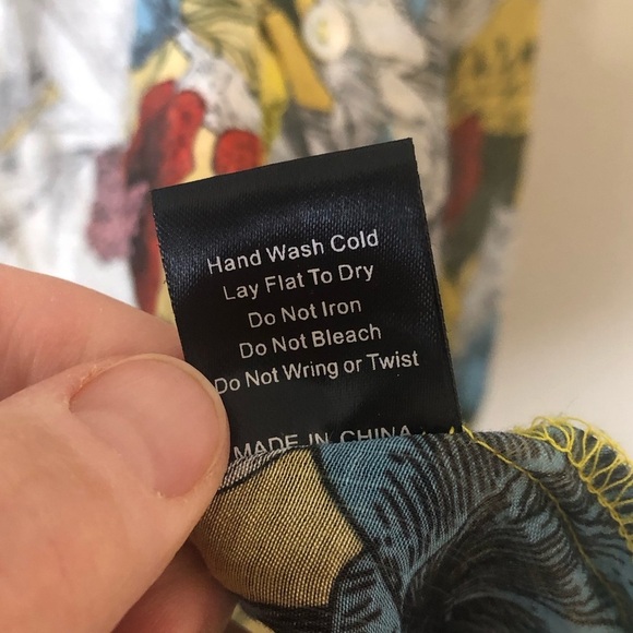 POL Oversized Floral Button Down Sheer Cotton Blouse in Yellow & Blue Size Large - Picture 7 of 9